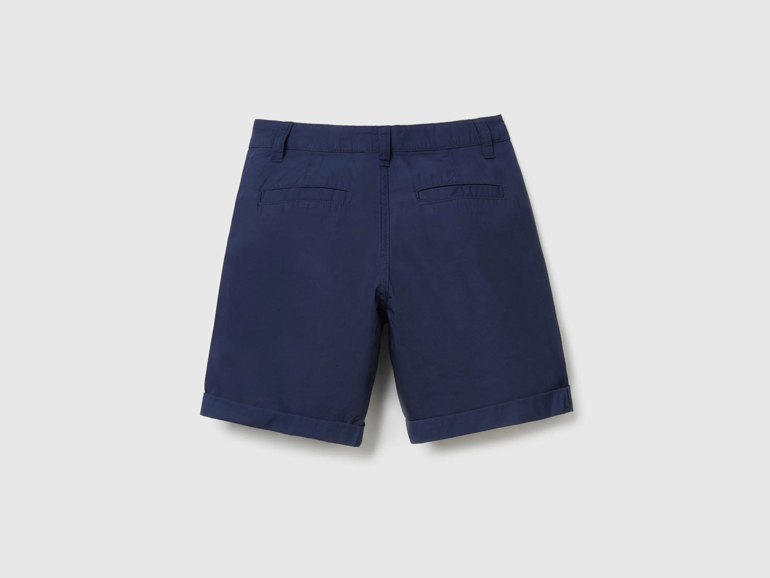 Bermudas de 100 % algodón
