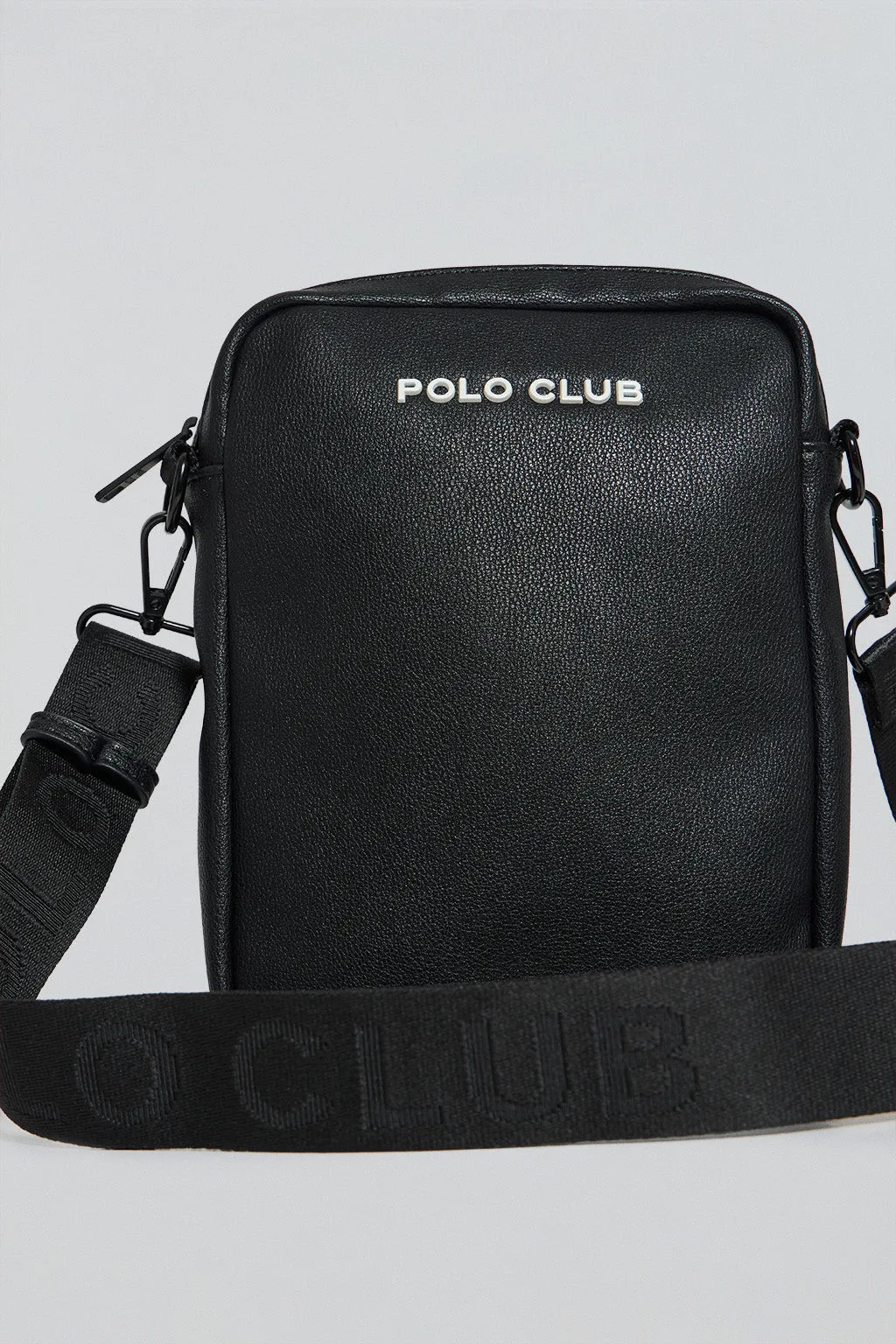 Bolso bandolera negra Radley con detalles Polo Club