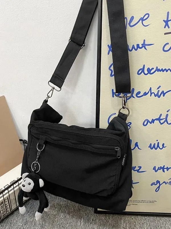 Bolso de hombro vintage con colgante de dibujos animados