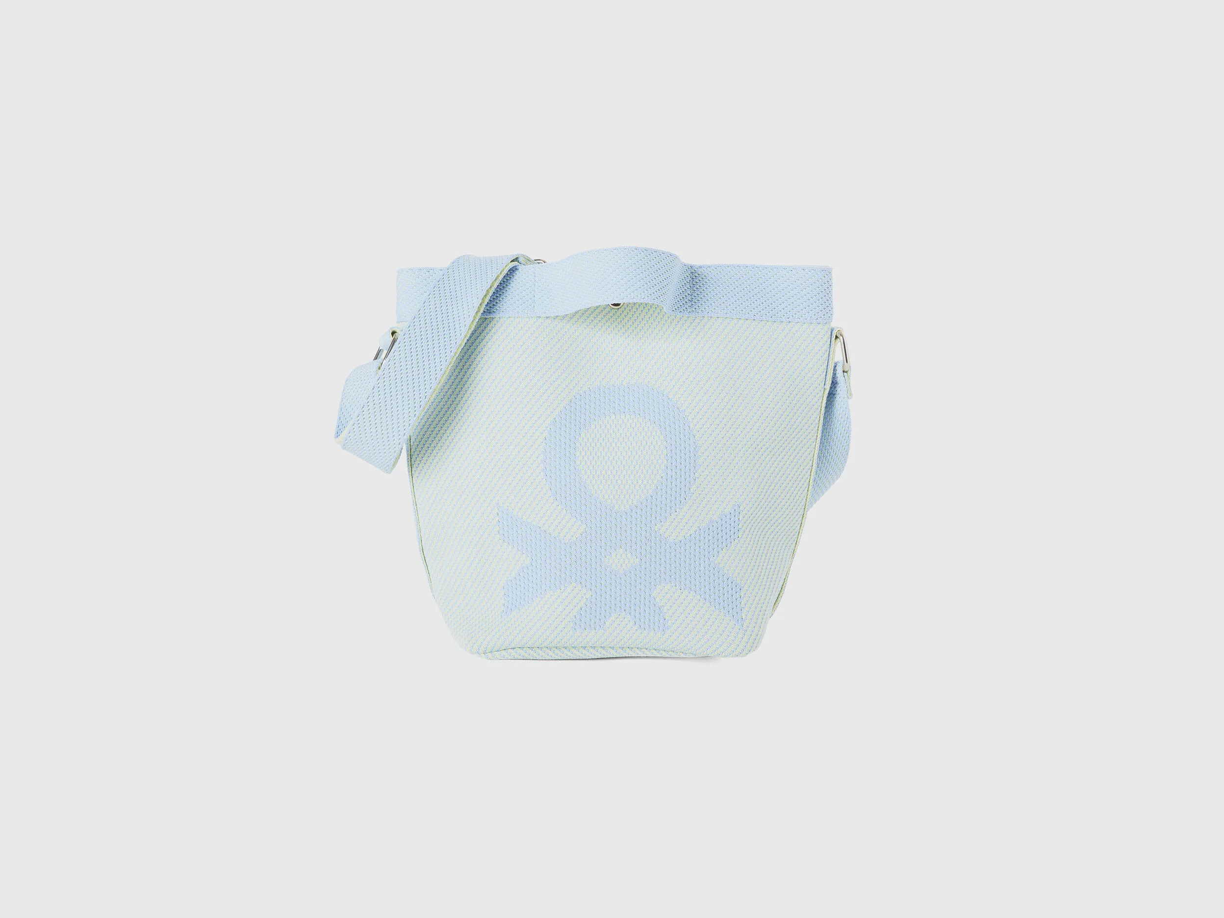 Bolso tipo saco amarillo y azul