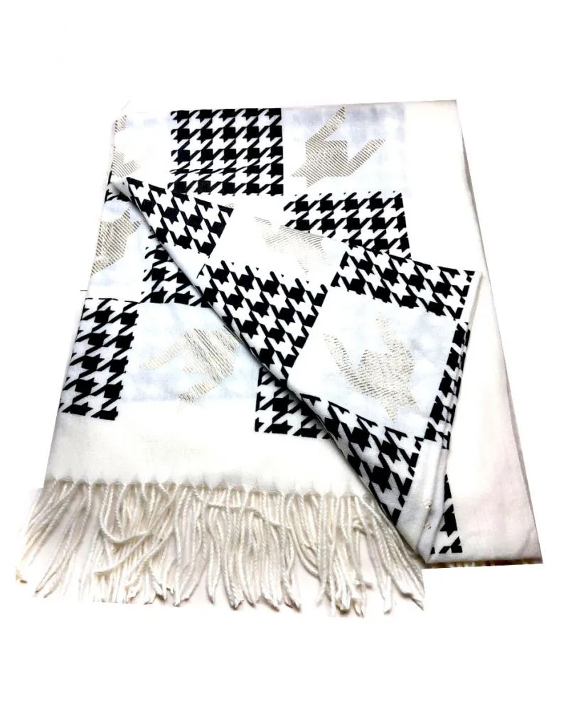BUFANDAS Y  PASHMINAS BLANCAS CON ESTAMPADO PATA DE GALLO