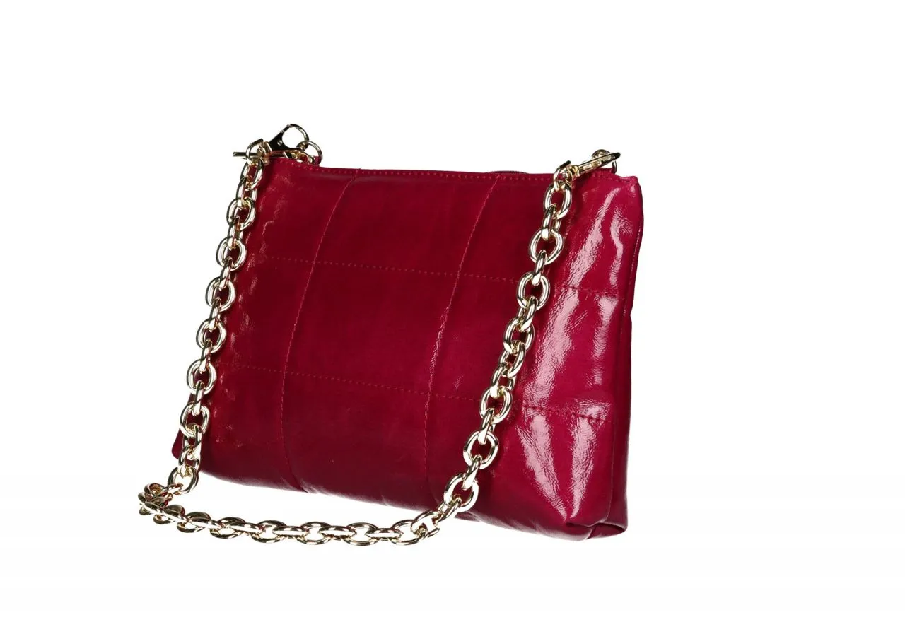 Cartera Mano Charol Fuxia Acolchada Cadena Eslabones Oro