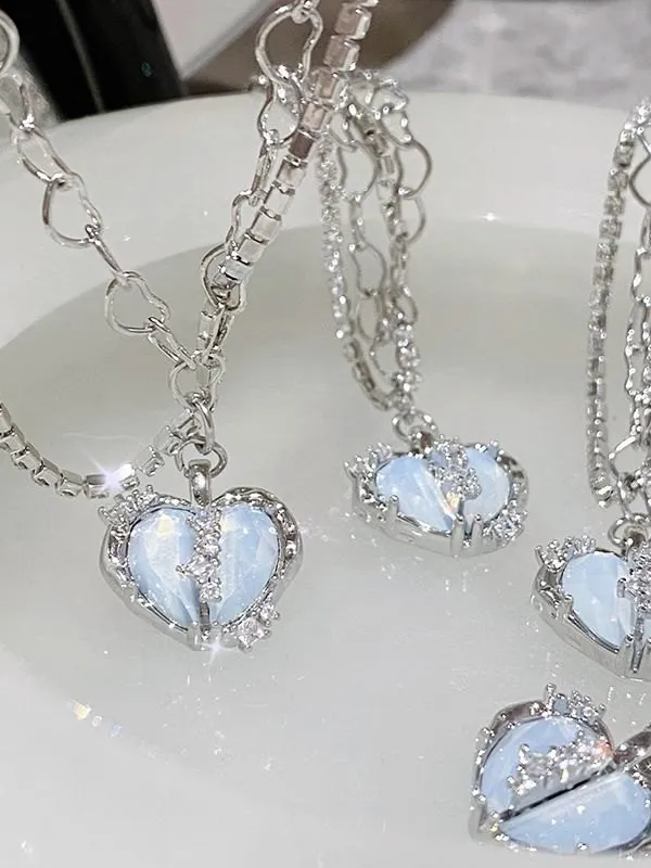 Collar de cadena de diamantes de imitación con colgante de corazón