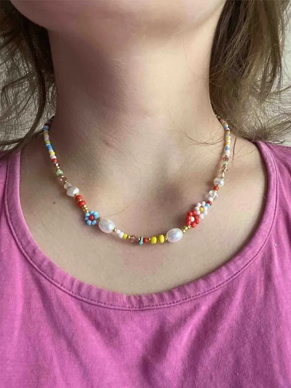 Collar de cuentas de flores de arcoíris