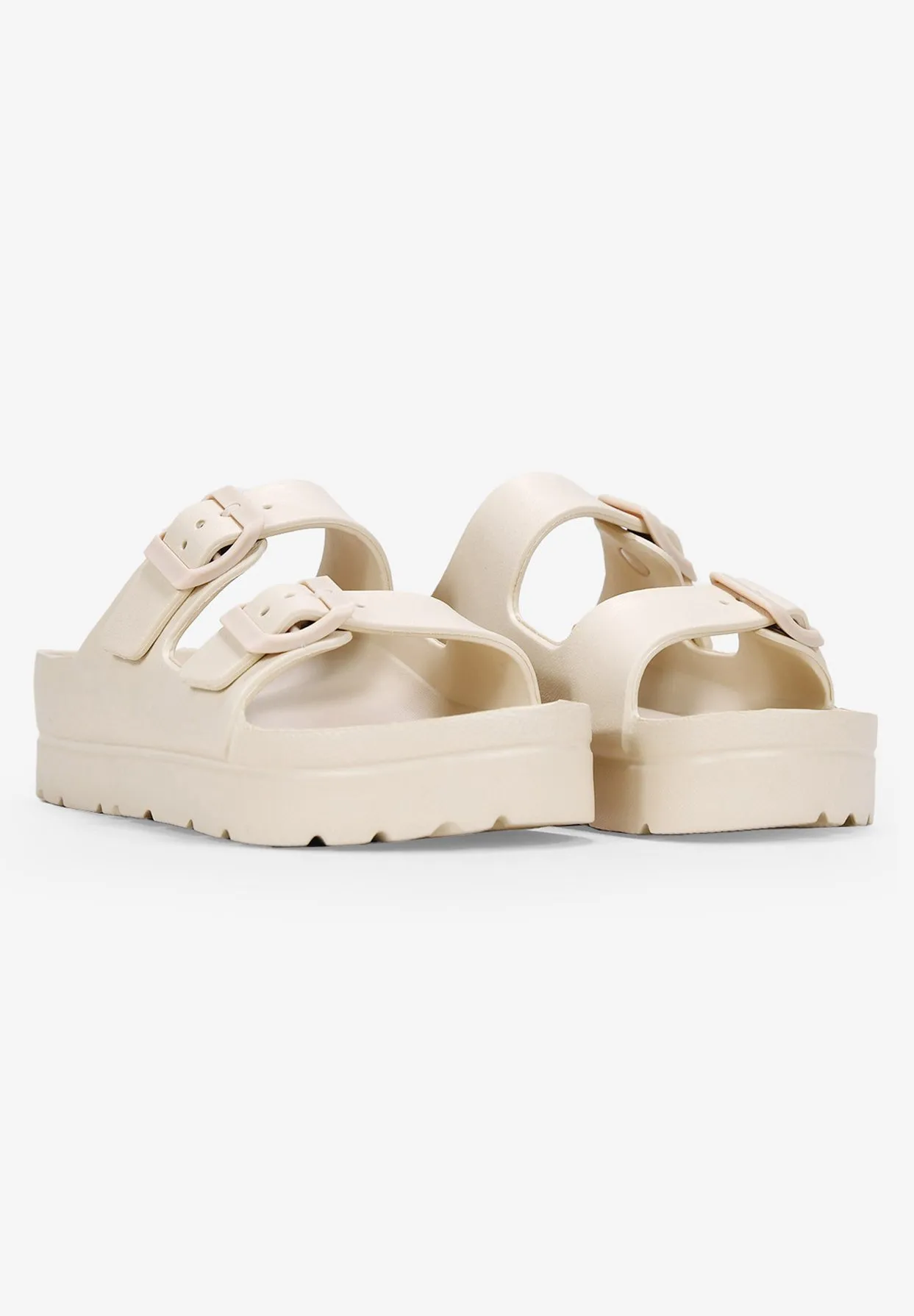 CON PLATAFORMA  CHANCLAS DE BAñO