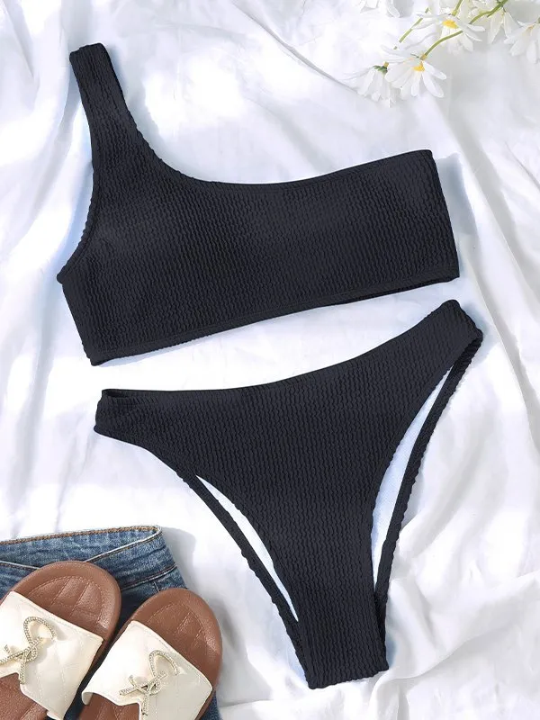 Conjunto de bikini fruncido de un hombro