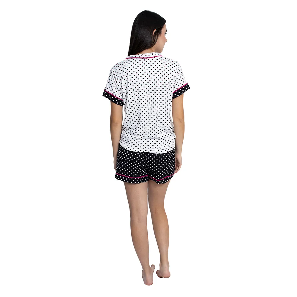 Conjunto de dormir de lunares blusa manga corta y short