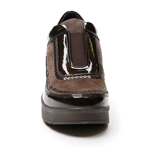 CREAM 43 S.PATENT/VELOUR