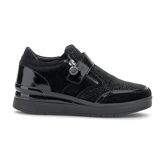 CREAM 48 VELOUR/S. PATENT
