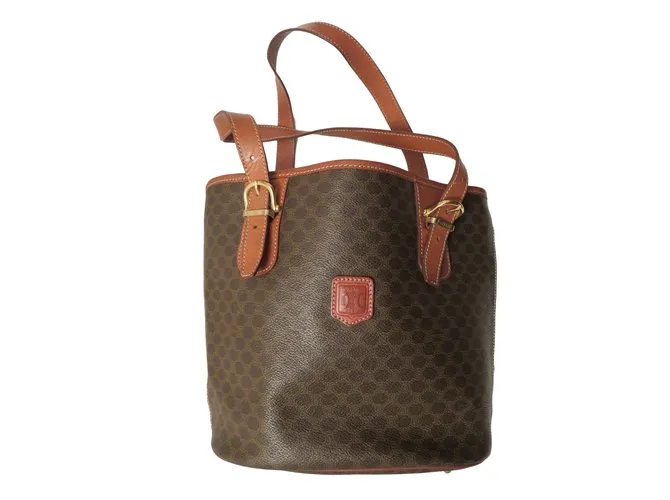 Céline Bolsos de mano Castaño 