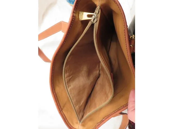 Céline Bolsos de mano Castaño 