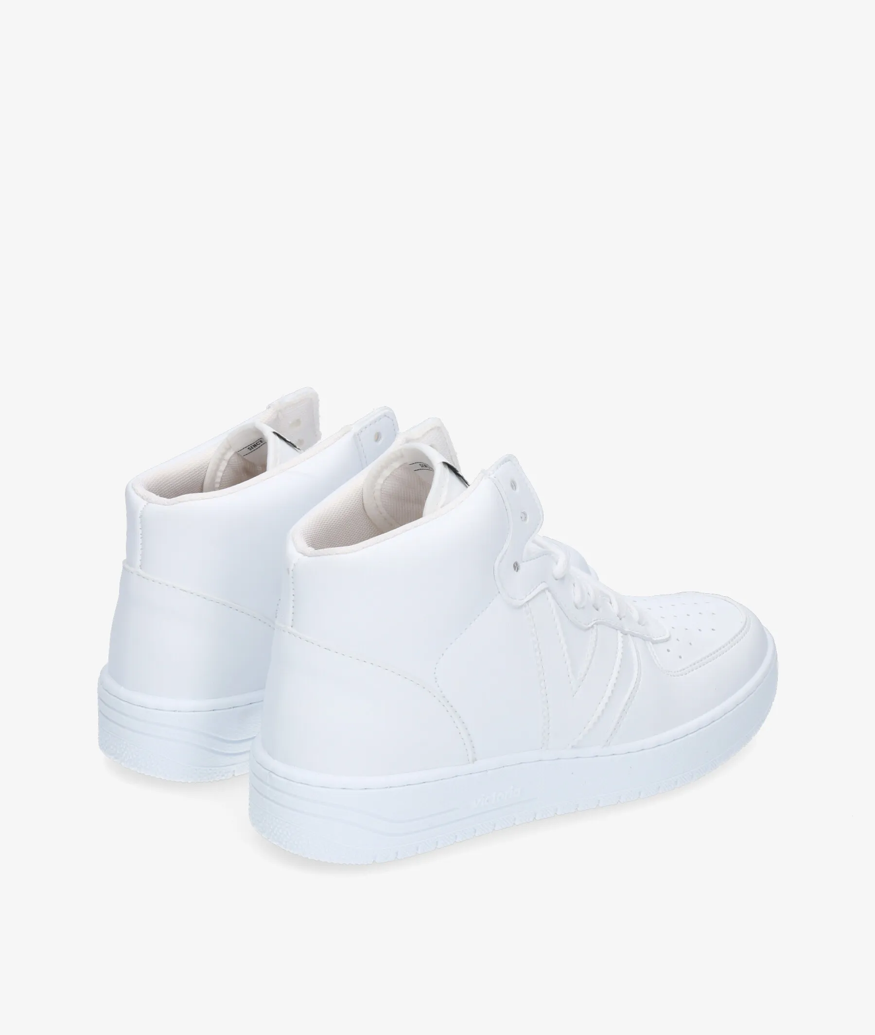 Deportivos Victoria  1129116 en blanco