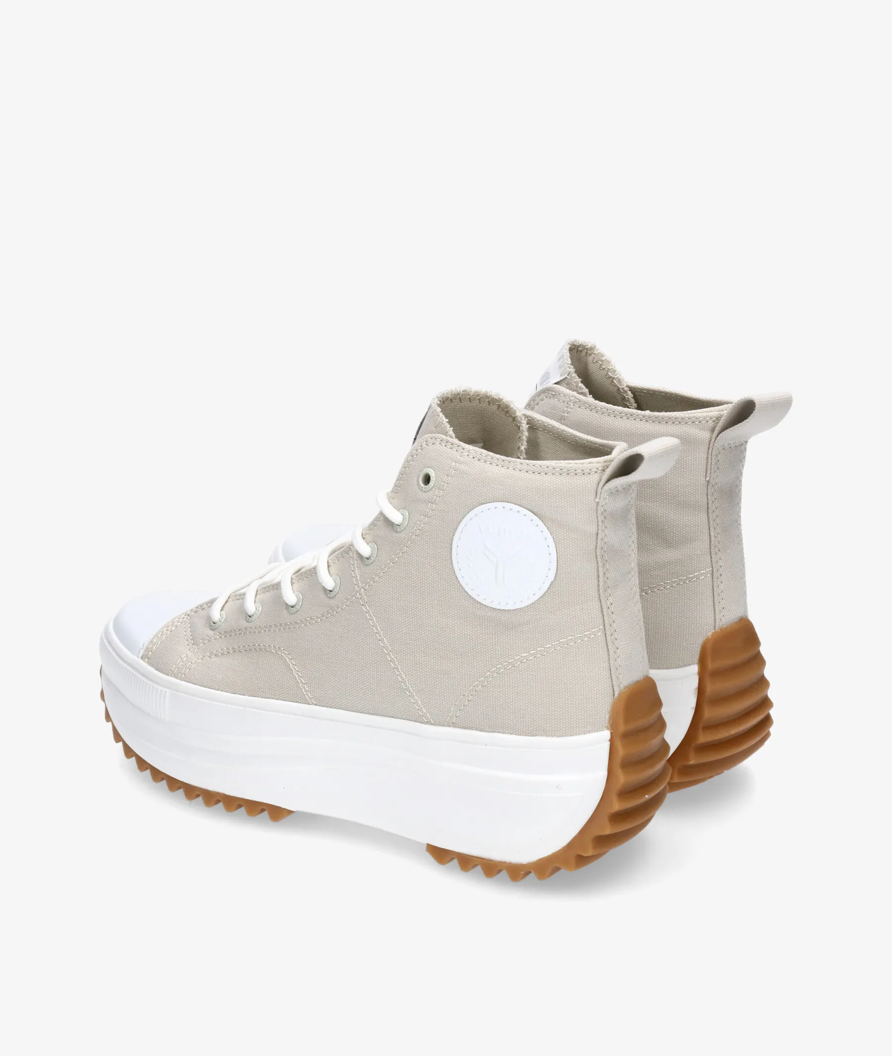Deportivos Yumas MIA en beige