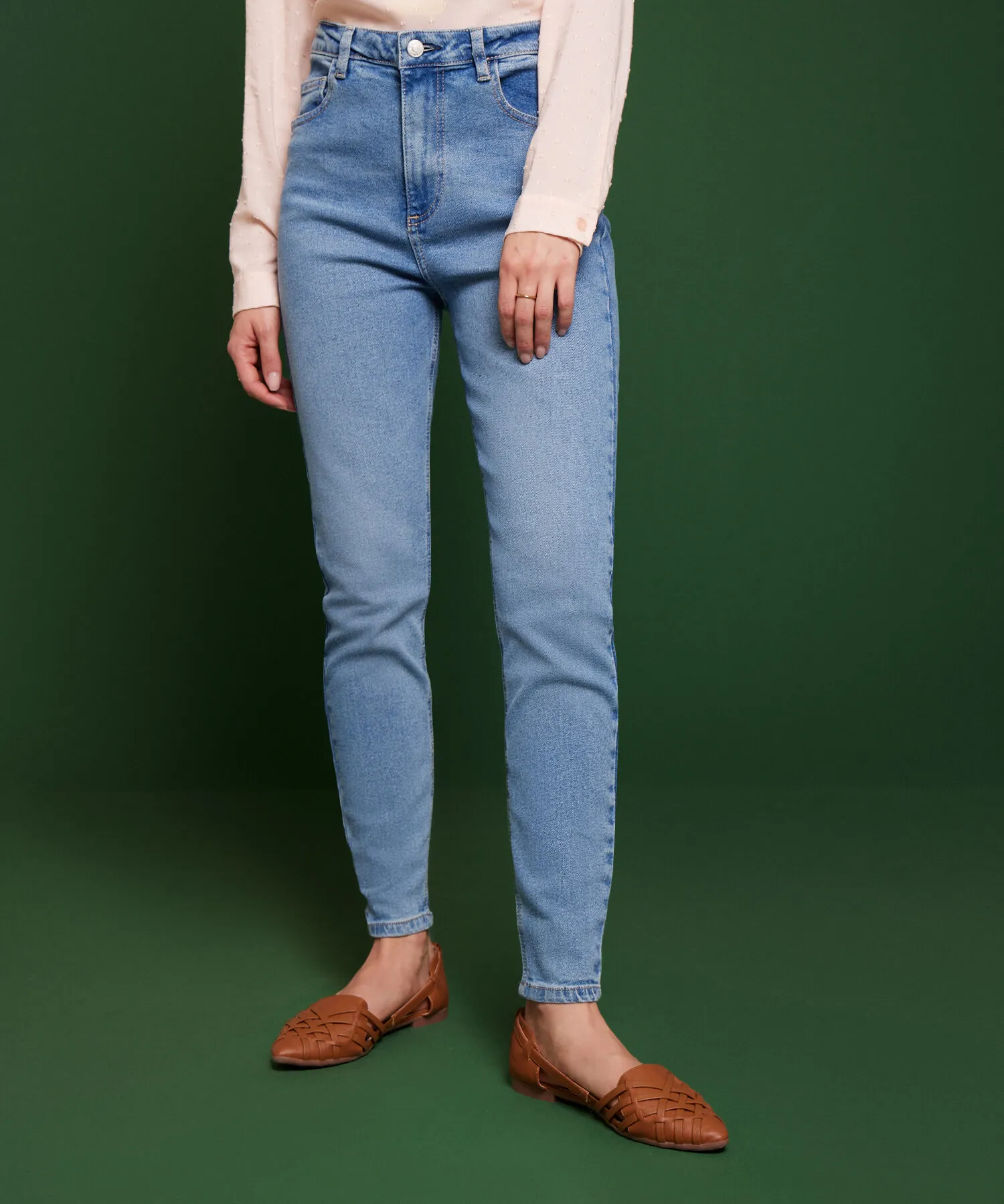 JEAN SKINNY TONO CLARO