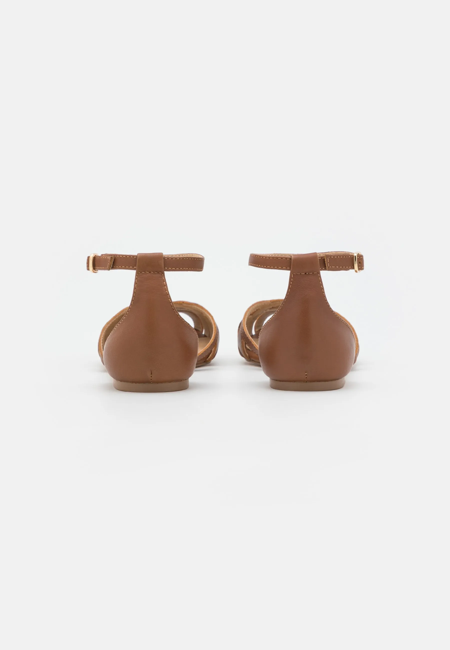 LEATHER   BAILARINAS CON HEBILLA