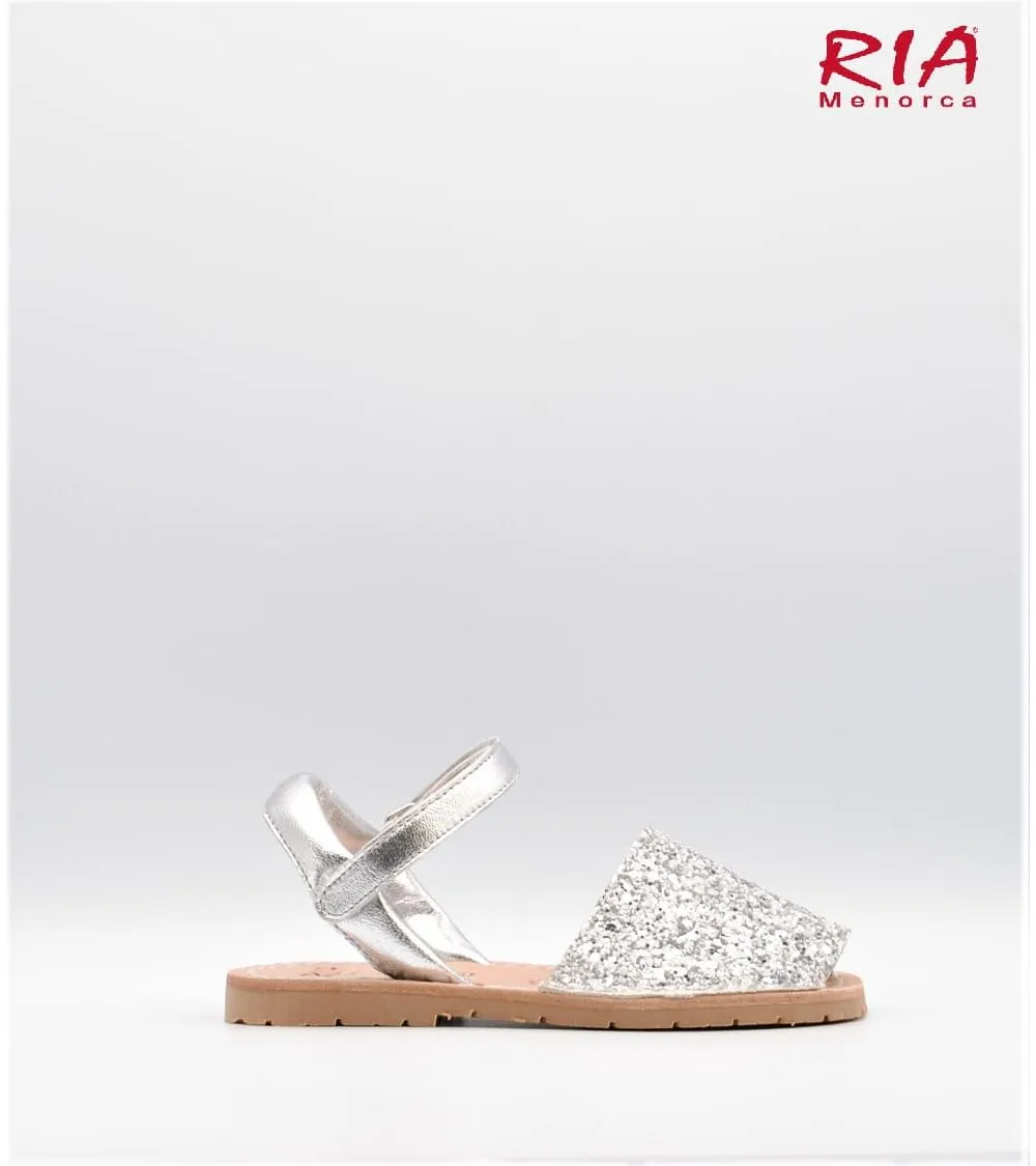 MENORQUINAS ABARCAS RIA NIÑA GLITTER PLATA METALIZADO PLATA