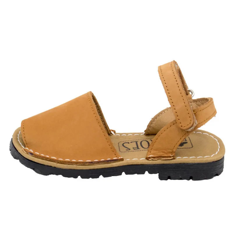 Menorquinas de Nobuck con velcro