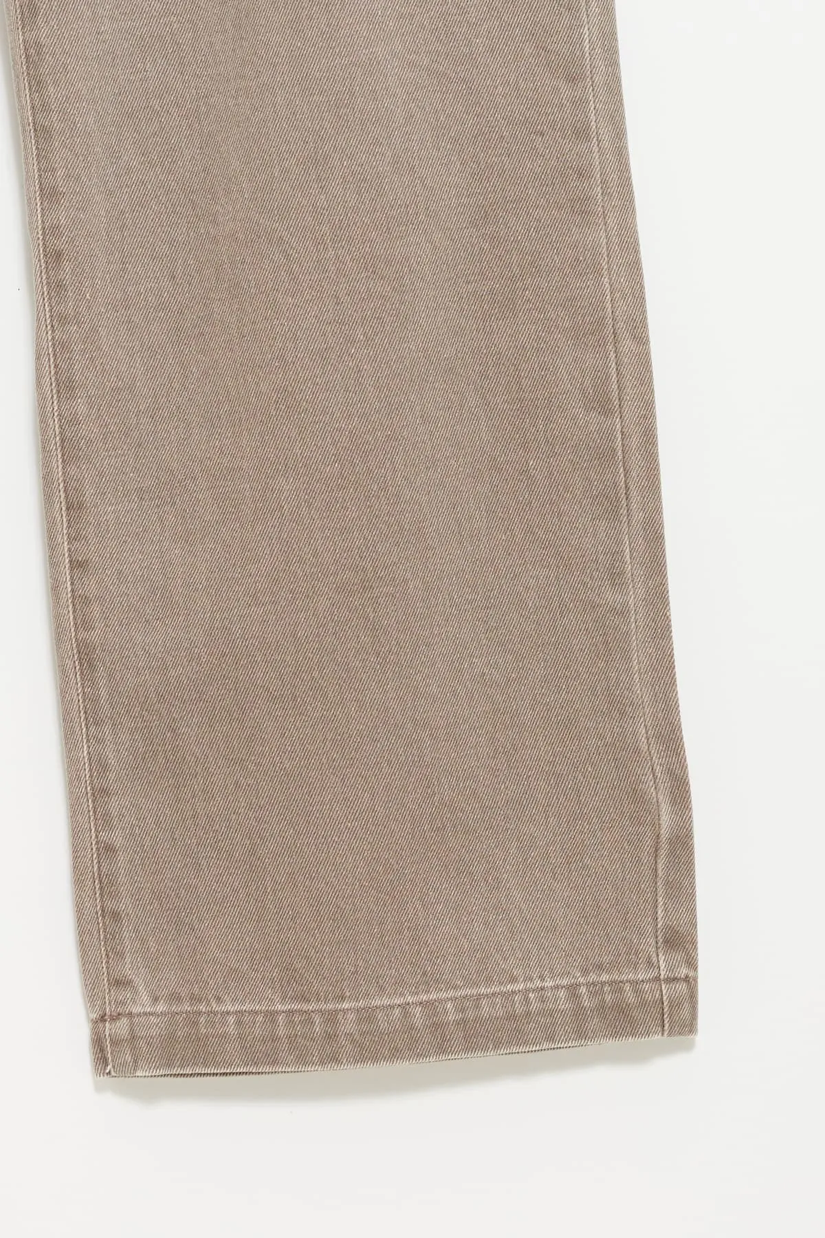 MFPEN WASHED BROWN STRAIGHT CUT RIVER JEANS