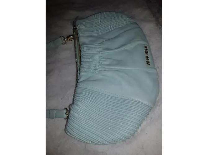 Miu Miu Bolsos de mano Azul 