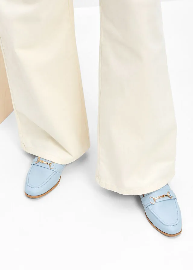 Mocasín Azul claro