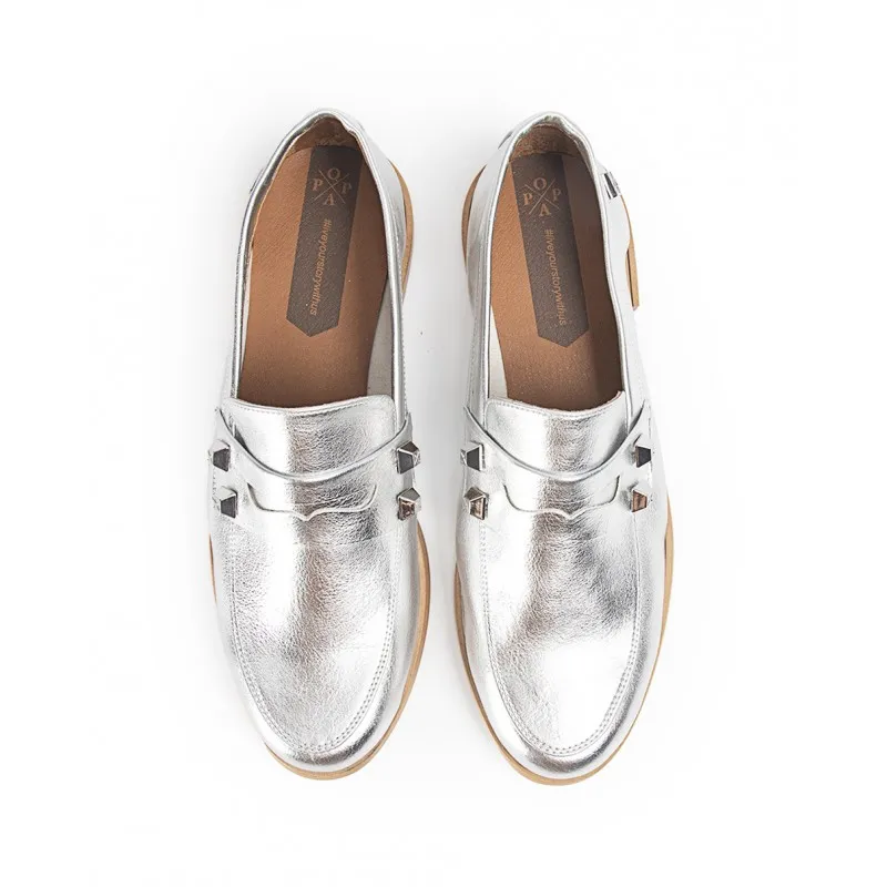 Mocasín Volga Laminado Plata