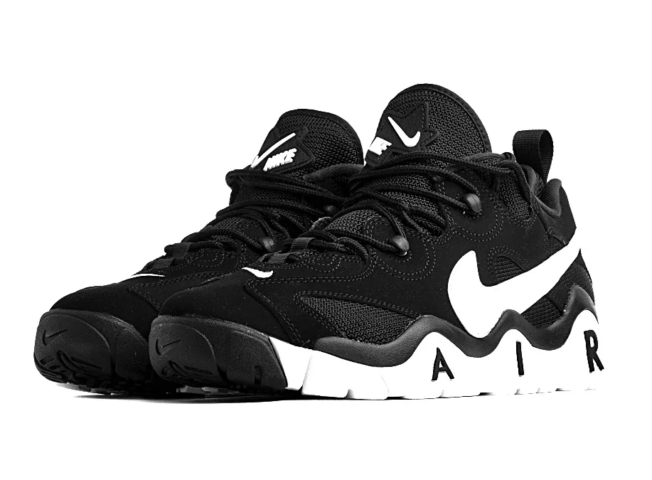 Nike Air Barrage Low "Hyper Black"