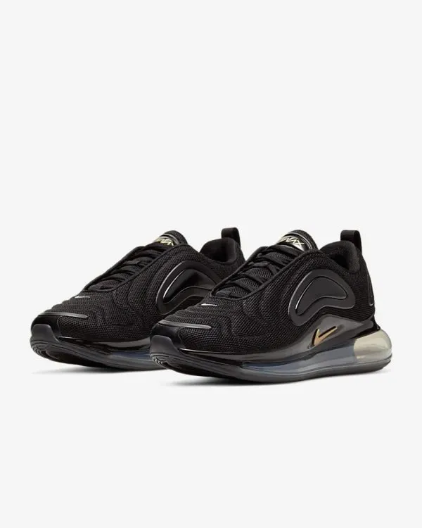 NIKE AIR MAX 720