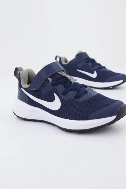 NIKE REVOLUTION 6