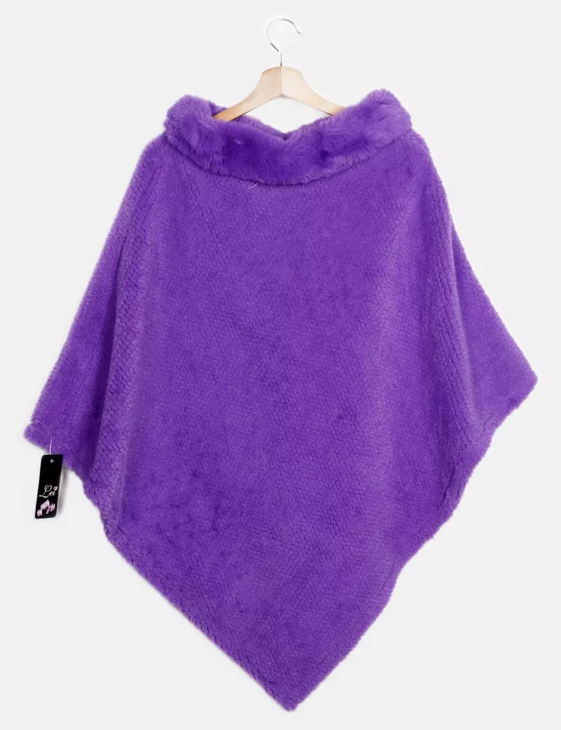 NoName Capa y poncho pelo
