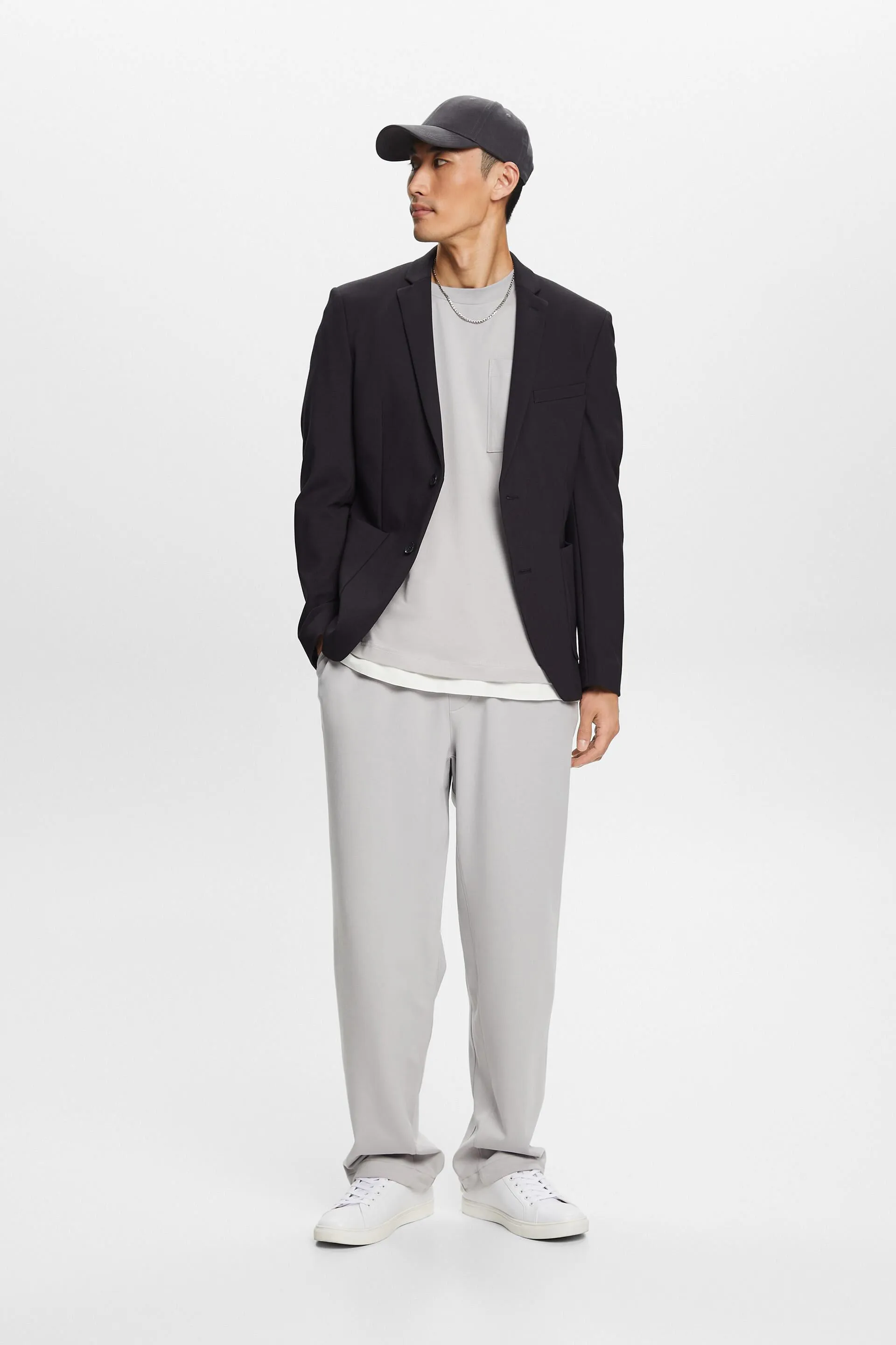 Pantalones deportivos de pernera recta