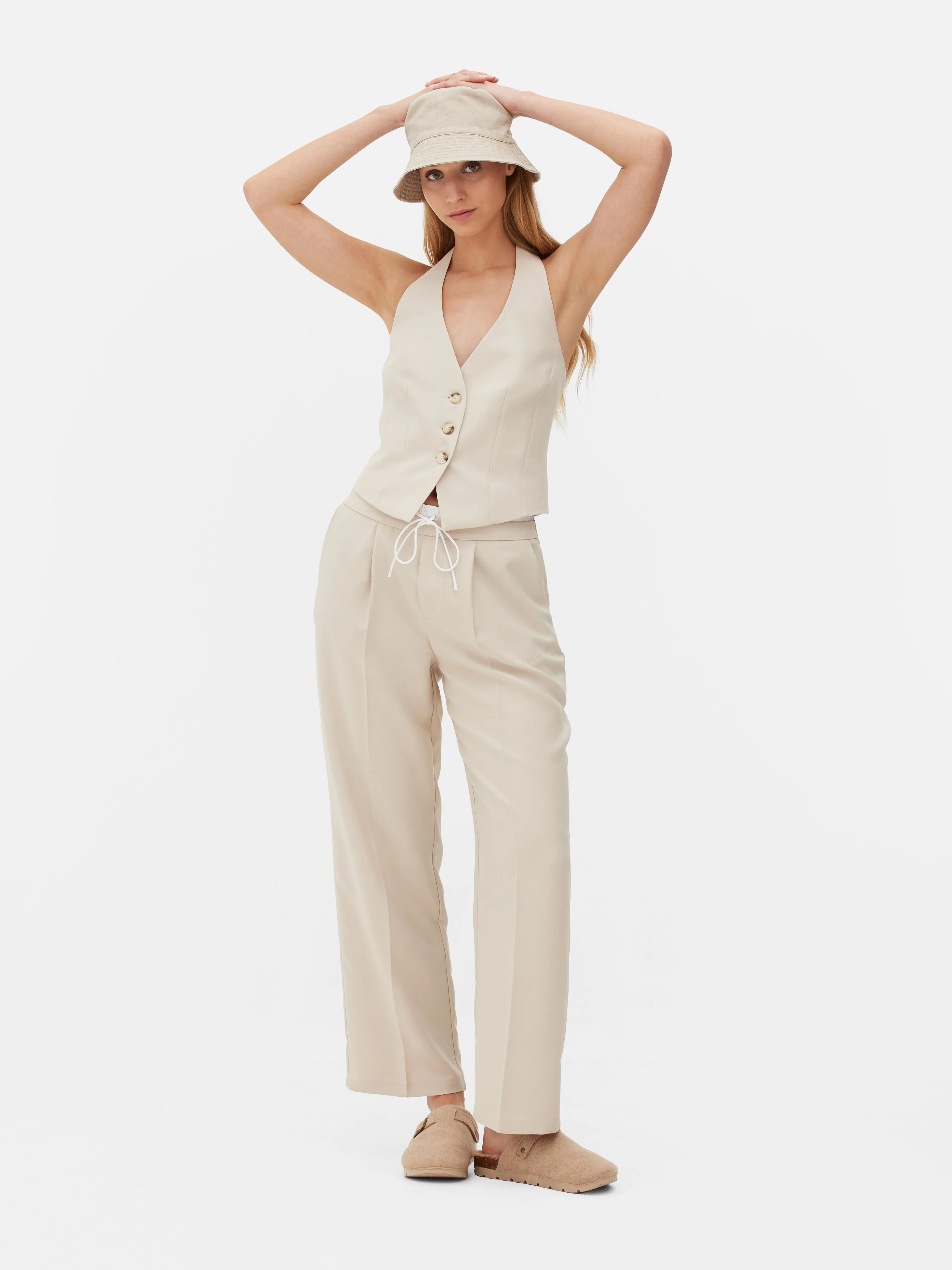 Pantalones rectos con cordón de ajuste