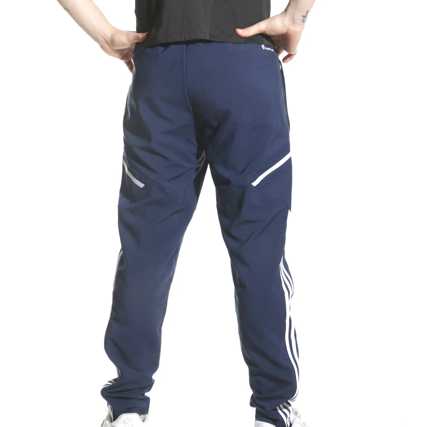 Pantalón adidas Olympique Lyon Presentación