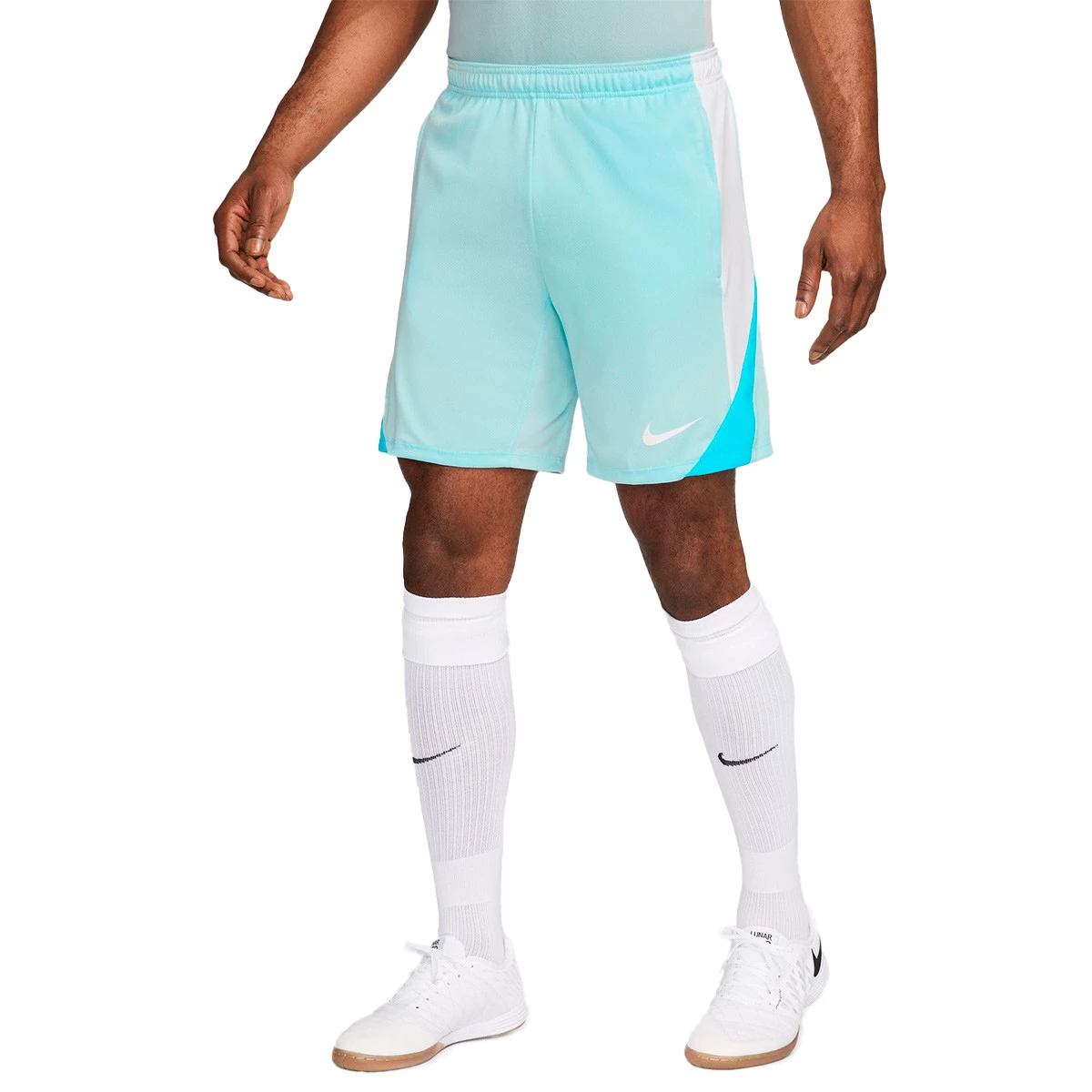 PANTALóN CORTO NIKE DRIFIT STRIKE