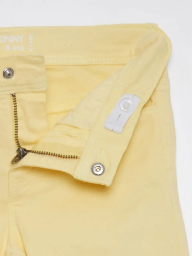 PANTALóN SKINNY DE TIRO ALTO  AMARILLO