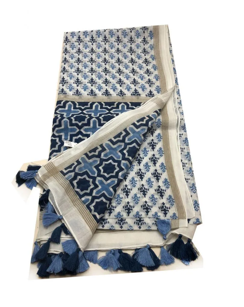 PAÑUELOS AZULES CON ESTAMPADOS FRESCOS PARA ALEGRAR TU LOOK