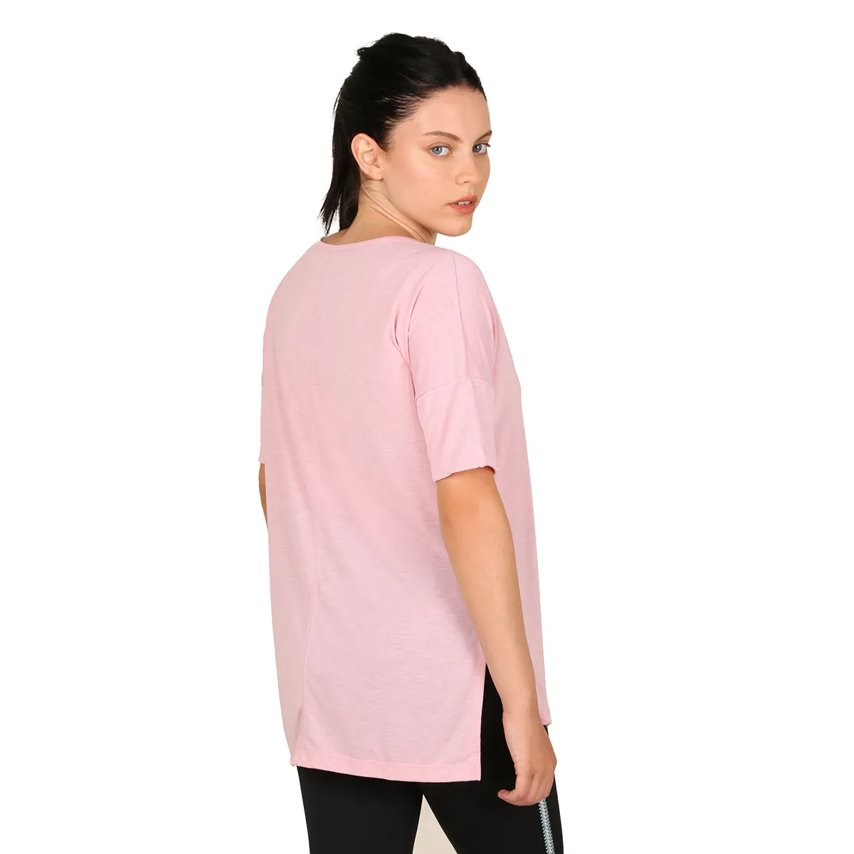 REMERA NIKE DRIFIT YOGA LAYER