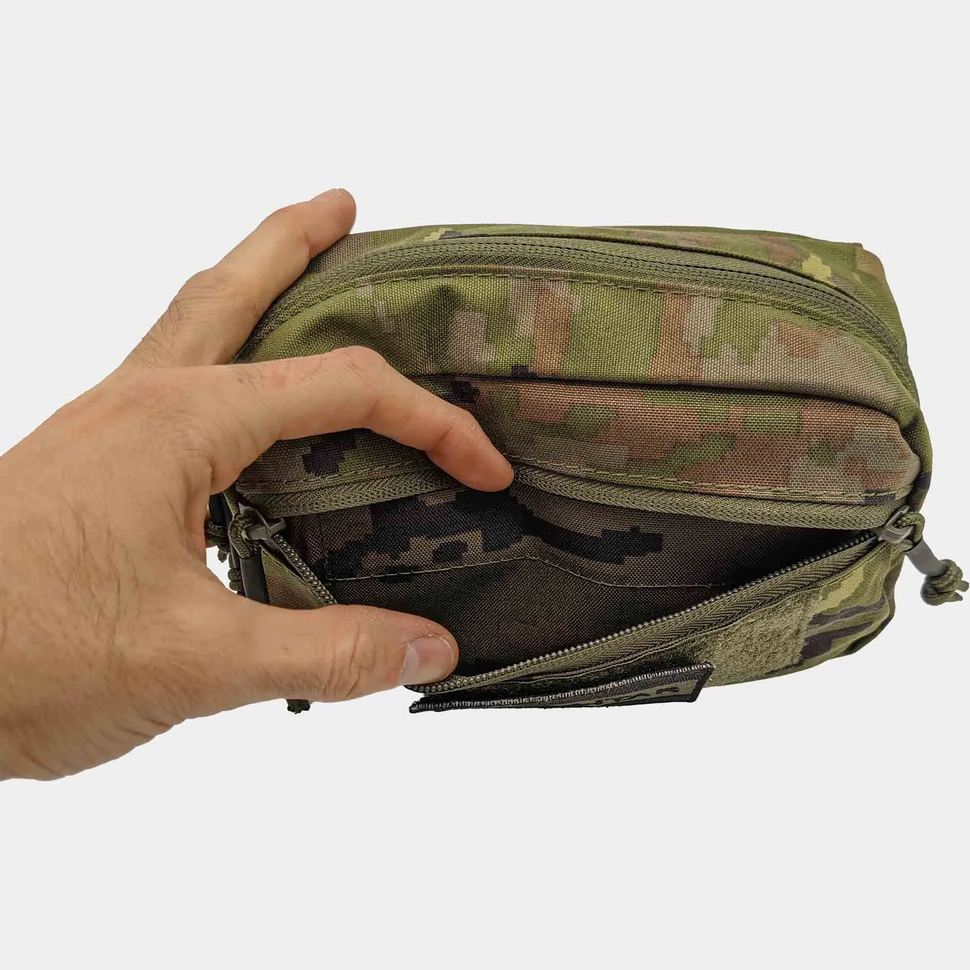 RIONERA DROP DOWN UTILITY POUCH  CONQUER