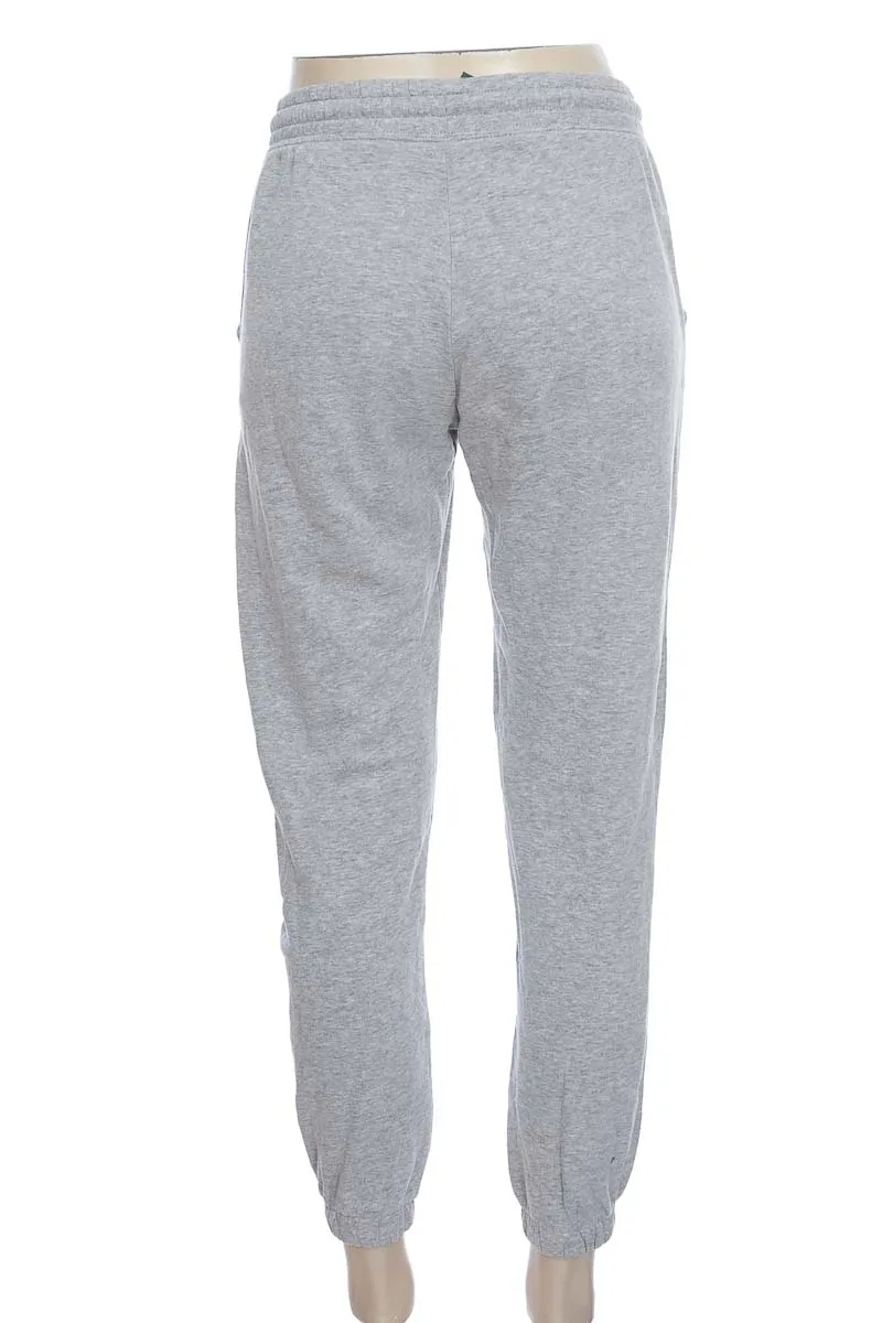 ROPA DEPORTIVA / SALIDA DE BAñO COLOR GRIS  DIVIDED BY H&AMP;M