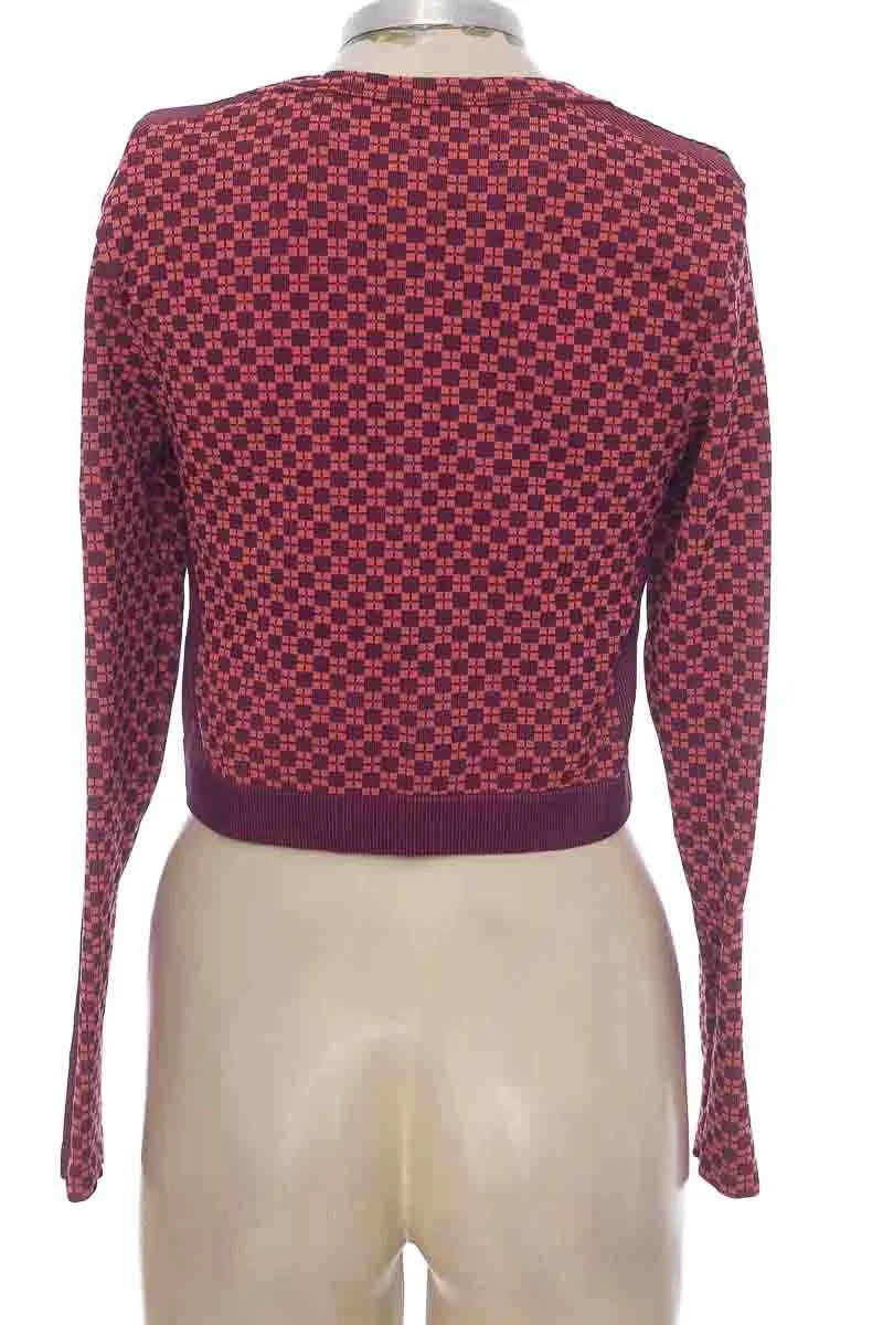 ROPA DEPORTIVA / SALIDA DE BAñO COLOR MORADO  H&AMP;M MOVE