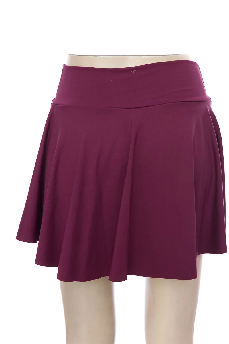 ROPA DEPORTIVA / SALIDA DE BAñO COLOR VINOTINTO  GREEN FIT