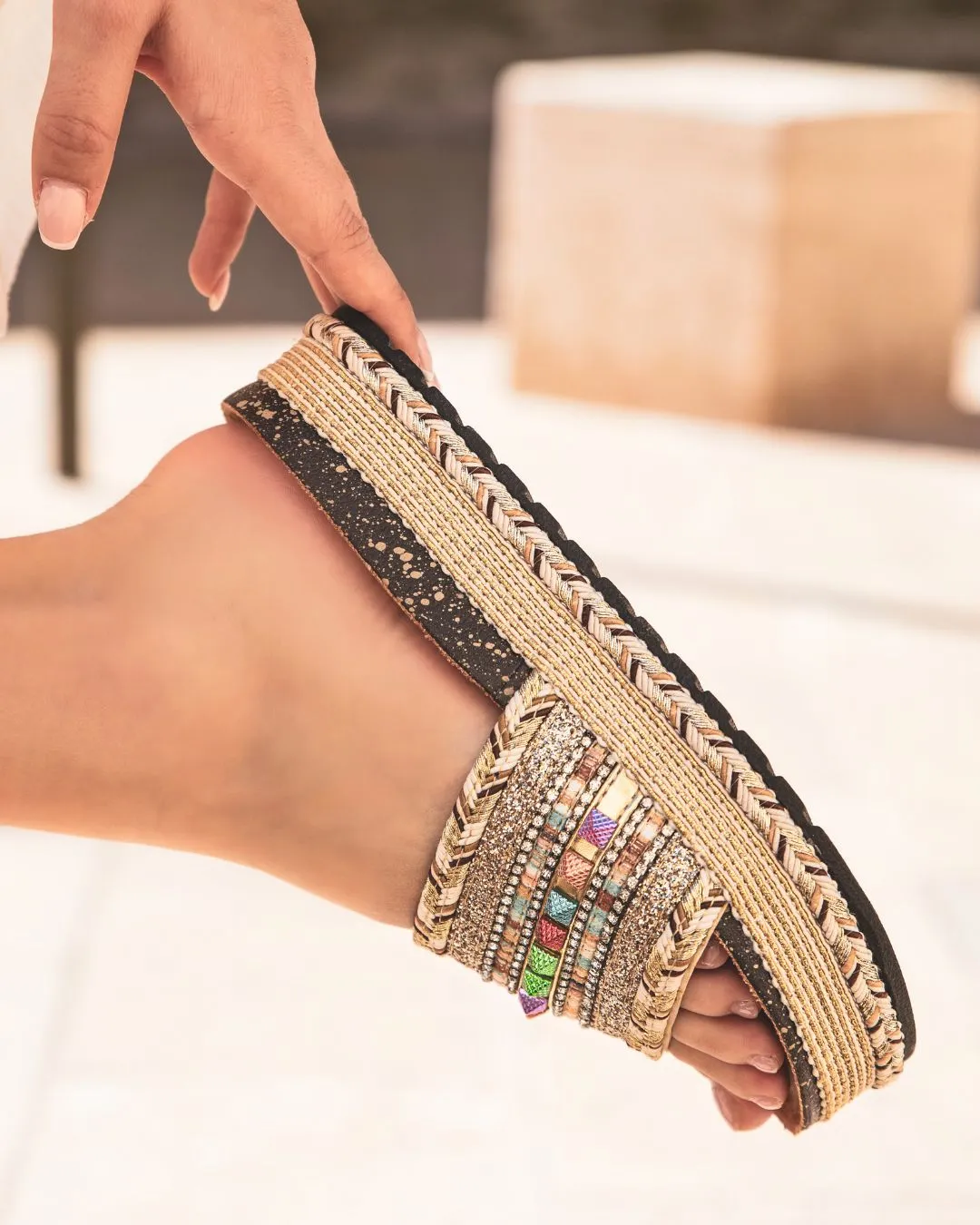 SANDALIAS DE PLATAFORMA DORADAS PARA MUJER  CARMEN
