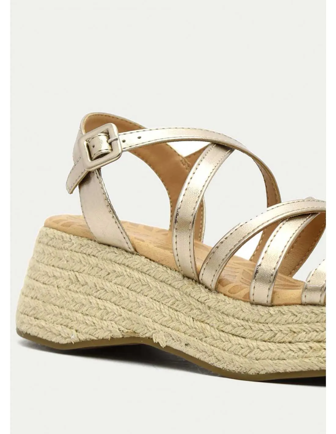 SANDALIAS MUSTANG 51654 PLATINO 