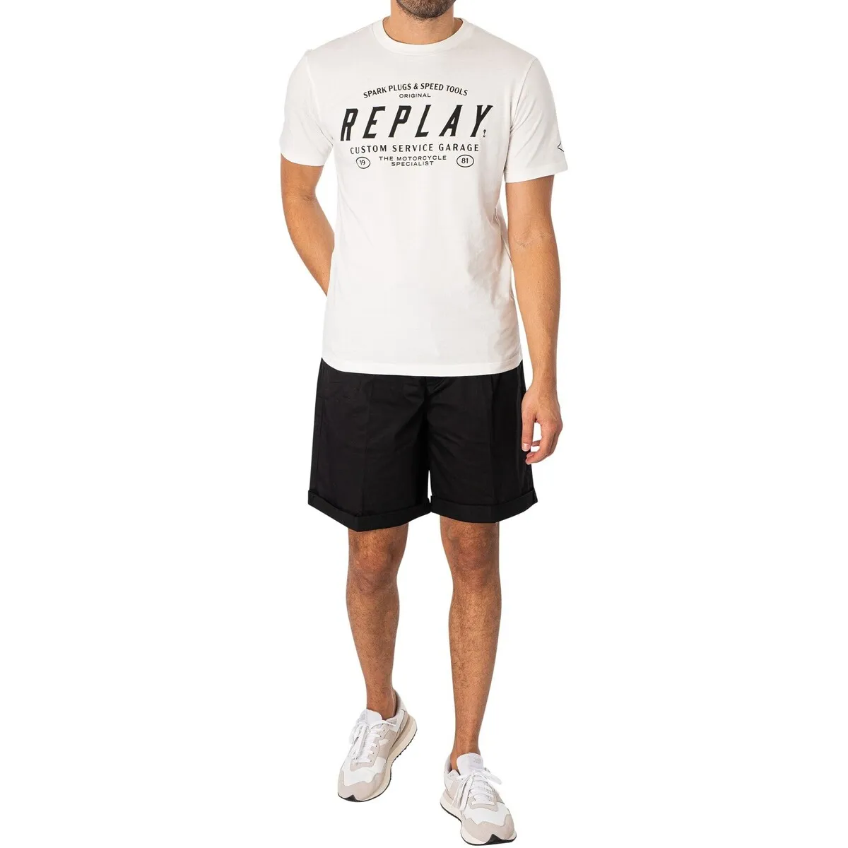 Shorts Deportivos Con Logo Recuadrado