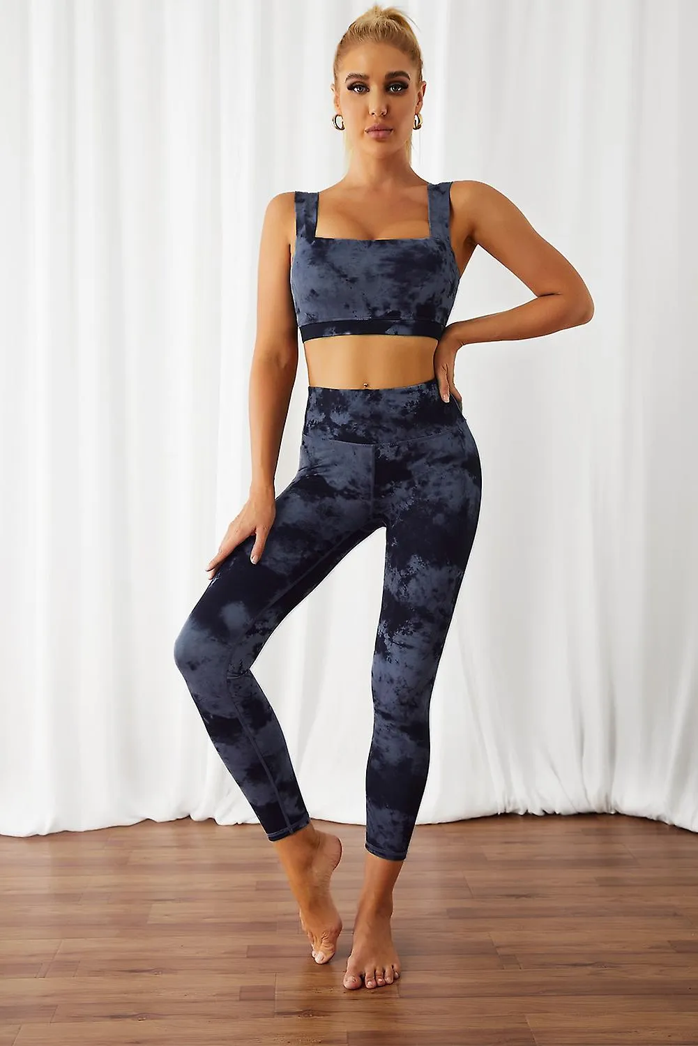 Sujetador de yoga Tie Dye Activo Negro Femenino Y Legging Set Wholesale