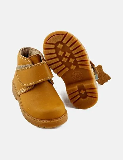 Tex Zapatos abotinados ocre con velcro