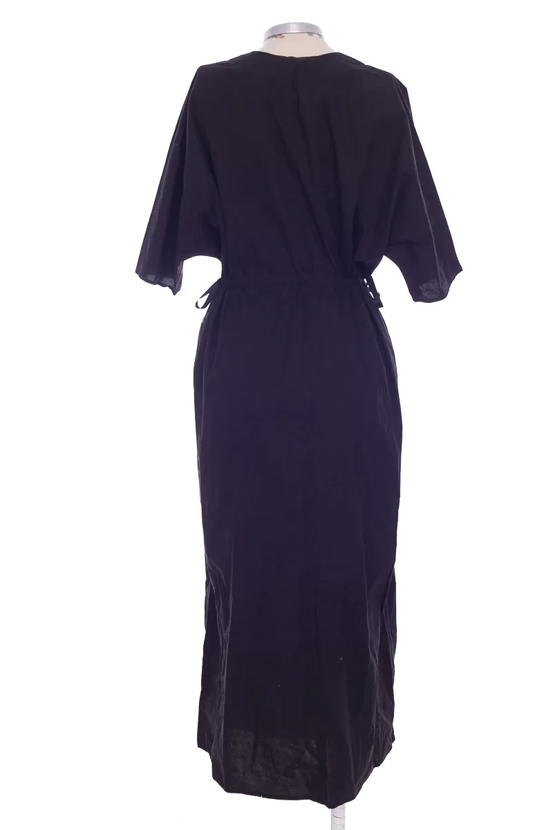 VESTIDO / ENTERIZO COLOR NEGRO  ESTEFANIA TURBAY