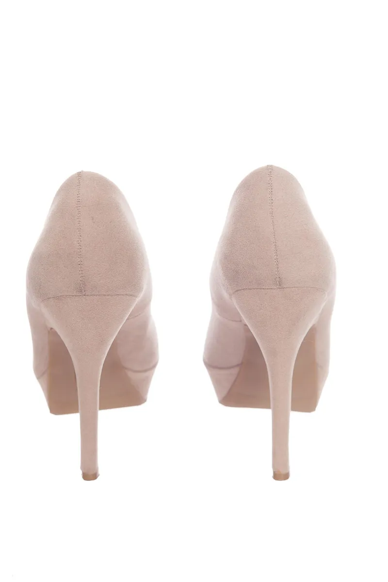 ZAPATOS COLOR BEIGE  WANTED