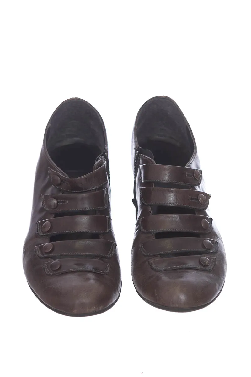 ZAPATOS COLOR CAFé  CLOSEANDO