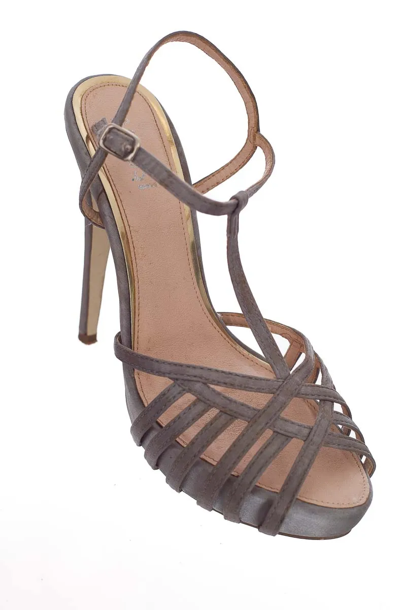 ZAPATOS COLOR GRIS  MUSSI