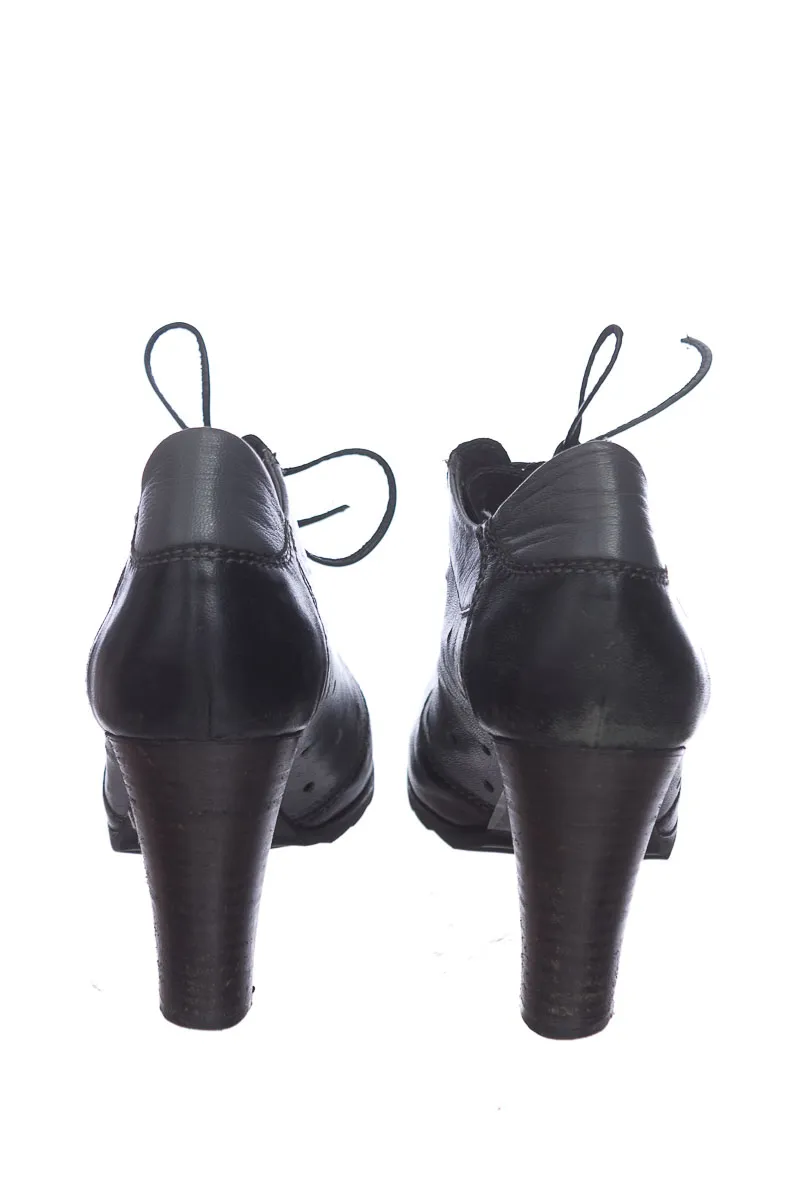 ZAPATOS COLOR NEGRO  FANCALTTI